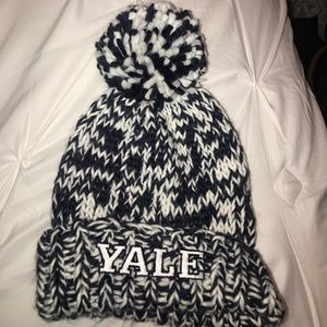YALE WINTER HAT!!